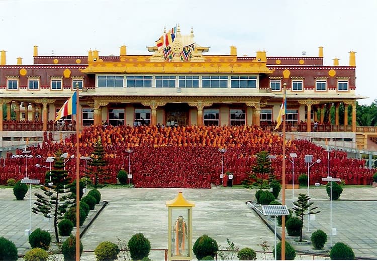 GELUG monastery background