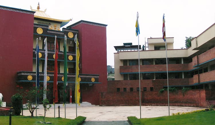 བཙུན་དགོན་འོད་གསལ་ཀརྨ་ཐེག་མཆོག་གླིང་། (བཀའ་བརྒྱུད། མཆོད་འཇོར།)