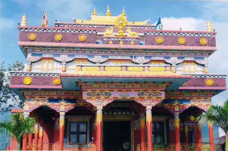 དཔལ་རི་དགོན་ཐུབ་བསྟན་བསམ་འགྲུབ་ཆོས་འཁོར་གླིང་།