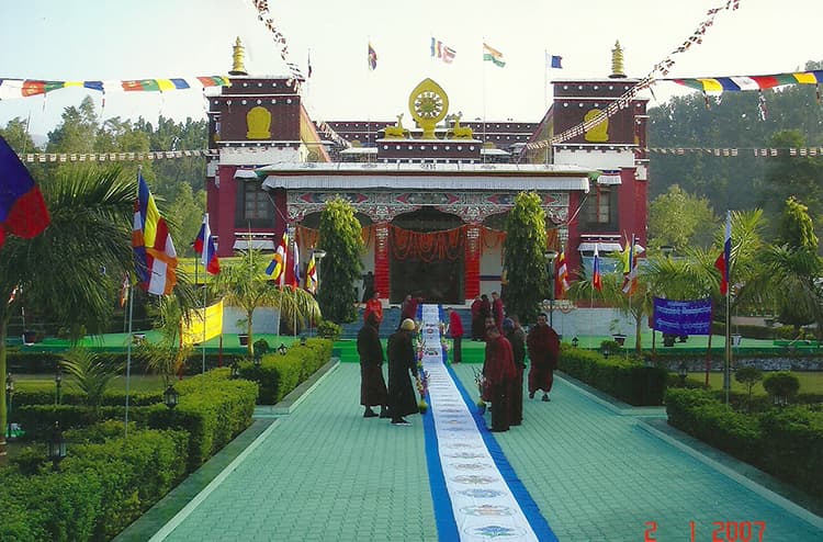 དཔལ་ས་སྐྱ་མ་དགོན་བཤད་གྲྭ་ཐུབ་བསྟན་རྣམ་རྒྱལ་གླིང་། (ས་སྐྱ། སྤུར་ཝ་ལ།)