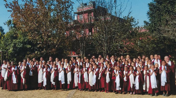 བཙུན་དགོན་མཁའ་སྤྱོད་སྒྲུབ་གནས་བརྩེ་ཆེན་བསམ་གཏན་ཆོས་གླིང་།